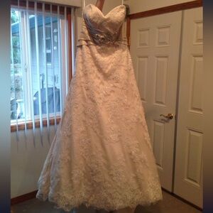 Allure Wedding Strapless Dress